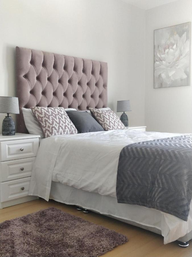 Salthill Village 3 Bed Apartment Galway Eksteriør bilde